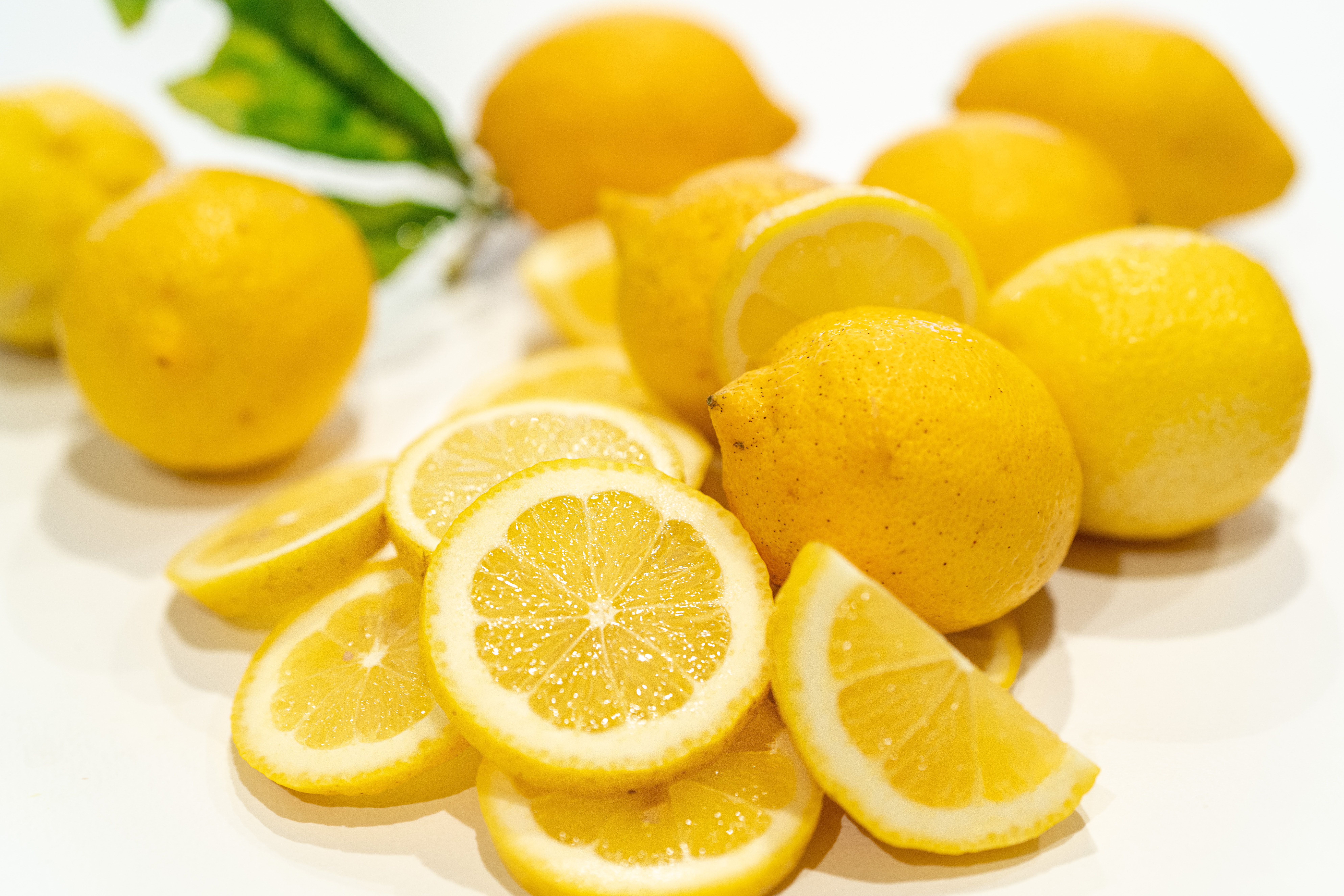 Лемон. Лимон. Витамин c в лимоне. Из лимона. Фриспы из лимона.