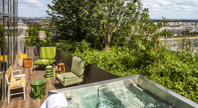 крыши парижа