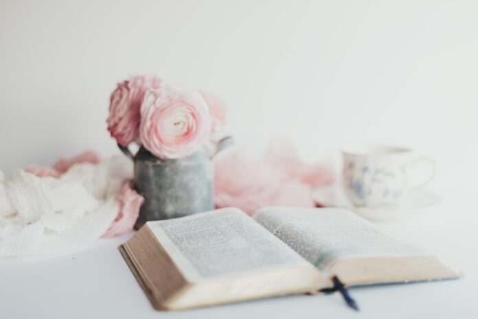 sixteen-miles-out-oz1Ttqk4xRc-unsplash молиться