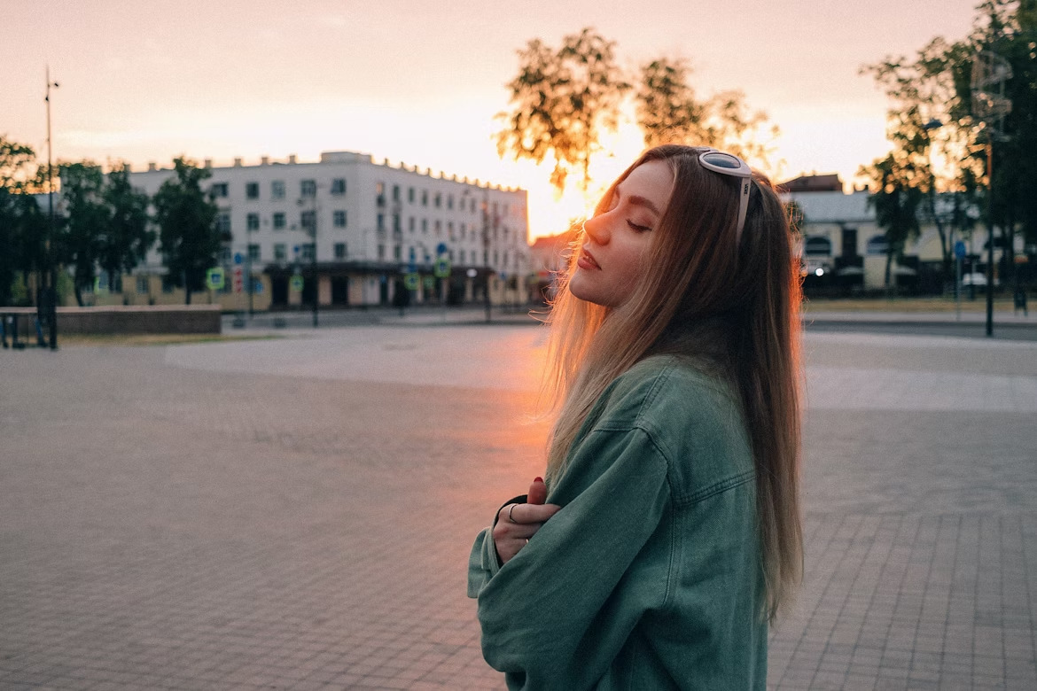 Девушка дыхание на паузе